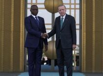 Cumhurbaşkanı Erdoğan, Gabonlu mevkidaşını resmi törenle karşıladı