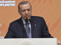 Cumhurbaşkanı Erdoğan: Yeni dönemin kapıları aranıyor