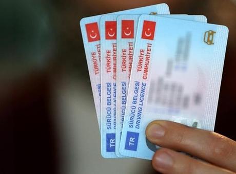 Ehliyet yenileme süresi uzatıldı! İşte son tarih