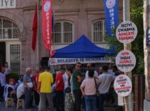 İzmir'deki belediye işçilerinin eylemleri sürüyor