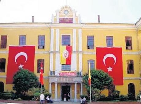 LGS’de yerleştirmelerde, üst sıradaki yüzdelik dilimlerde sıkı rekabet yaşanacak: 500 puanla kontenjan dolduracaklar