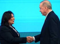 Son dakika haberleri: Özlem Çerçioğlu CHP'den istifa etti mi? Aydın Büyükşehir Belediye Başkanı Özlem Çerçioğlu AK Parti'de mi?