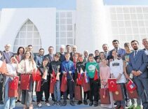 Kurtulmuş, Sisak Recep Tayyip Erdoğan İslam Kültür Merkezi’ni ziyaret etti