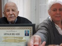 100 yaşında ve hâlâ işinin başında! ‘Kontrol etmek için geliyorum’