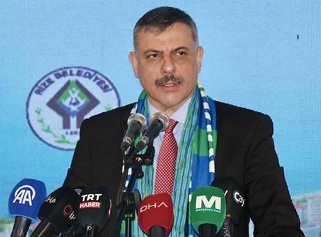 Bakan Çiftçi'den Rize'de anlamlı mesaj: Okumak yalnızca kültürel bir faaliyet değil manevi bir sorumluluk