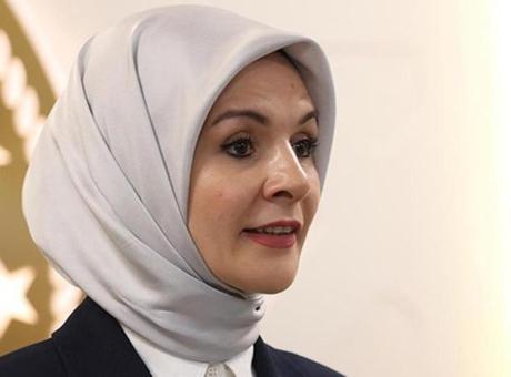 Bakan Göktaş'tan sosyal medyaya düzenleme mesajı: Aileyi ve çocuğu koruyacak