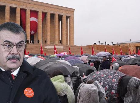 Bakan Tekin, 81 ilden çocuklarla Ata'nın huzurunda