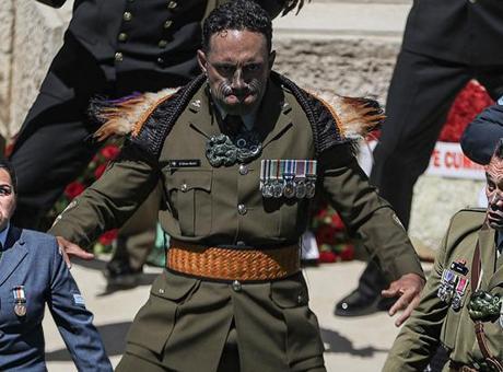 Gelibolu'da 'Haka danslı' anma töreni! Nefes kesen görüntüler