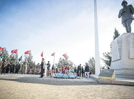 Gençlerden 57’nci Alay Vefa Yürüyüşü