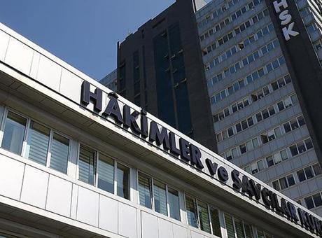 HSK kararnamesiyle 34 hakim ve savcının görev yeri değişti