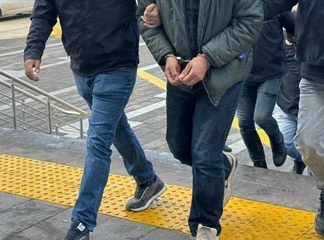 İstanbul ve Adana’da silah kaçakçılığı operasyonu: 5 gözaltı