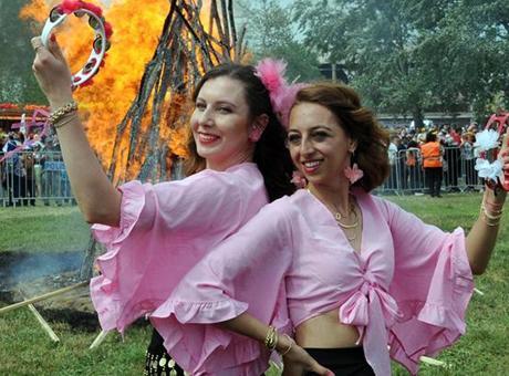 Kentte yer bulmak imkansız! Tüm oteller doldu: 60 bin kişinin gelmesi bekleniyor