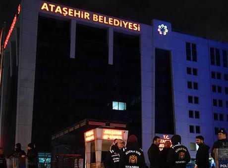SON DAKİKA HABERLERİ: Ataşehir Belediyesi'ne operasyon! 18 şüpheli gözaltın..
