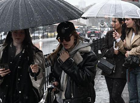 SON DAKİKA HAVA DURUMU: Meteoroloji'den yağış uyarısı! Sıcaklıklar düşecek mi?