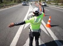 İstanbul emniyeti duyurdu! Bakırköy'de bazı yollar yarın trafiğe kapatılıyor