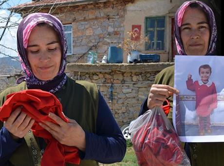 Konyalı anne 10 yıldır Yasin'i bekliyor: Kıyafetini, 'kokusu gitmesin' diye poşetinden çıkartmıyorum